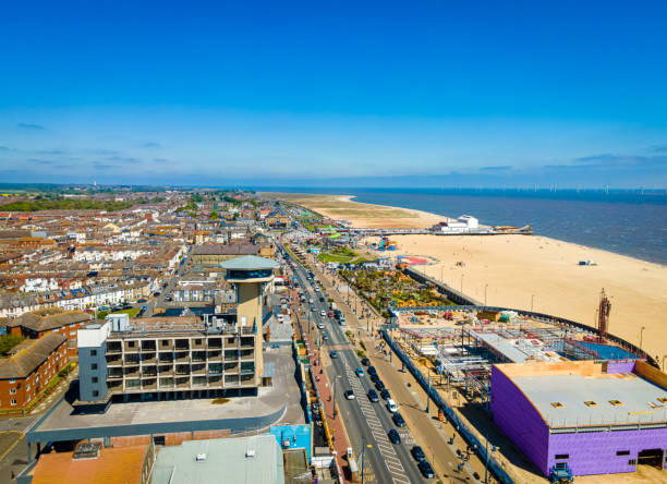 the aerial view of great yarmouth, a resort town on the east coast of england, in sunny summer day - great yarmouth england norfolk river imagens e fotografias de stock