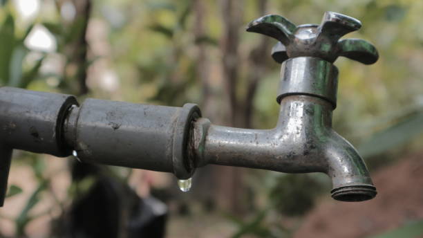 istock Aluminum tap water 1325785927