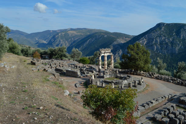 istock The Temple and the Valley 1325805213