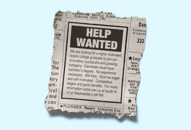 retro help wanted classified ad - job listing imagens e fotografias de stock