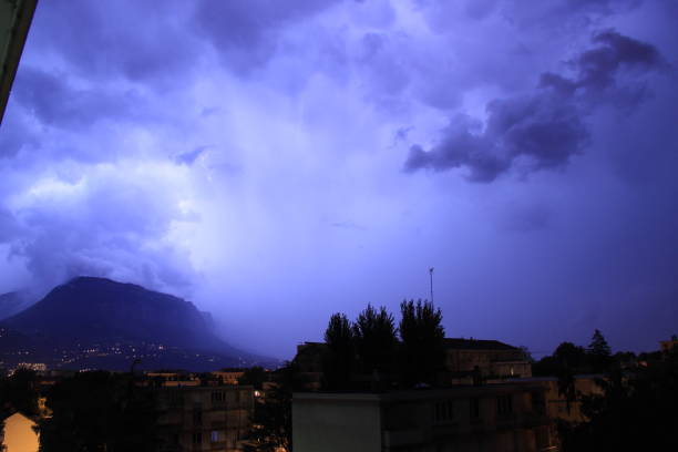 thunders over grenoble, dent du crolles - crolles imagens e fotografias de stock