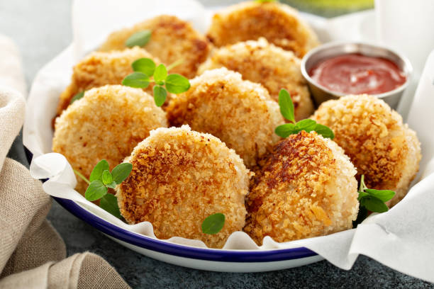 istock Chicken or fish patties with ketchup 1325962050