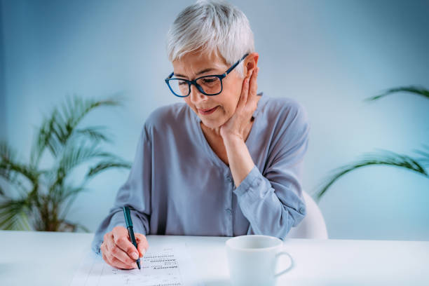 Cognitive Testing. Neuropsychological Test for Cognitive Function. Cognitive testing. Neuropsychological test for cognitive function. neuropsychology stock pictures, royalty-free photos & images