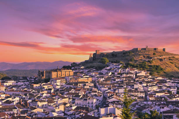 istock Sunset in Aracena. Sierra de Huelva. 1326068563