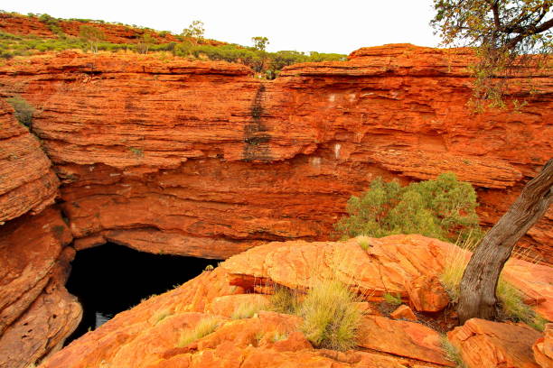 kings canyon en el centro de australia - 11160 fotografías e imágenes de stock