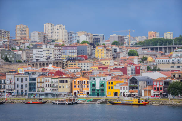 istock Porto's Colorful Vila Nova de Gaia 1326108923