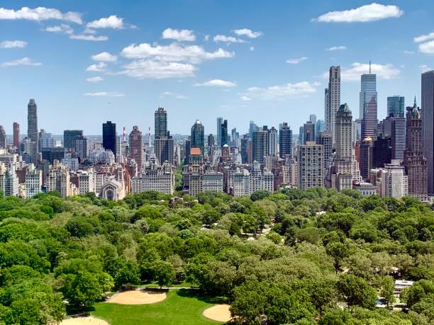 istock New York in the summer 1326117537
