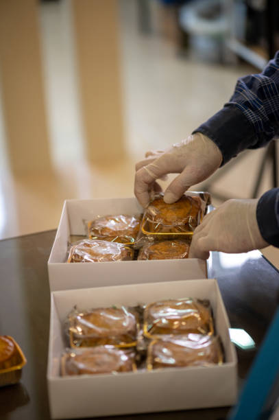 istock Homemade Chinese mooncake ready placed into plastic bag cover into paper box 1326140436