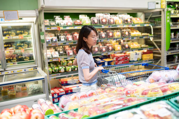 istock Supermarket shopping 1326257539