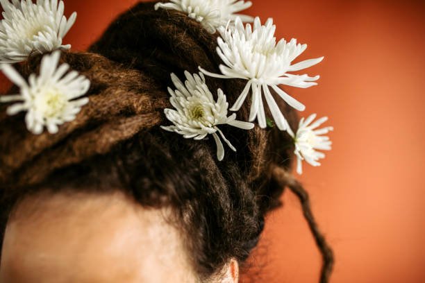 istock Flowers in hair 1326270171