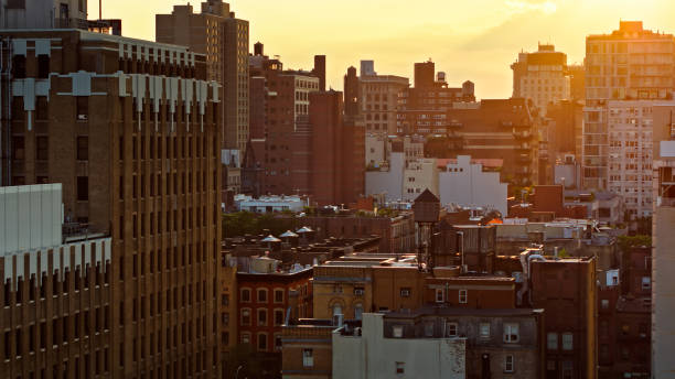 istock Golden Evening Glow on Manhattan Rooftops 1326302203