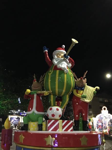 istock Santa in the street 1326310195
