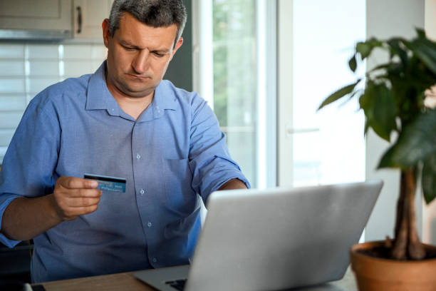 istock Adult man Online shopping 1326331900