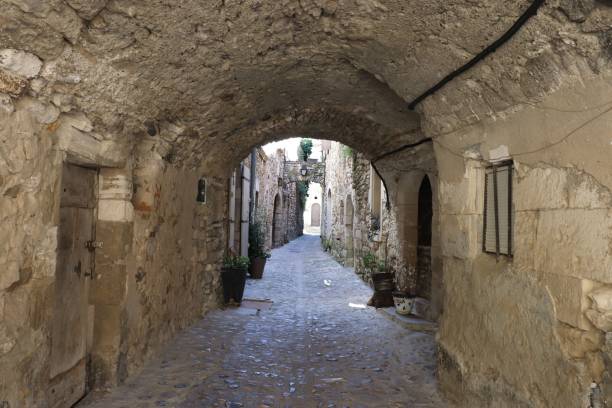 istock Typical narrow street in Aigueze 1326335300