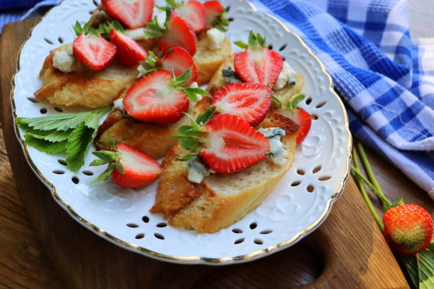 istock Strawberry bruschetta with goat cheese and balsamic vinegar 1326420839