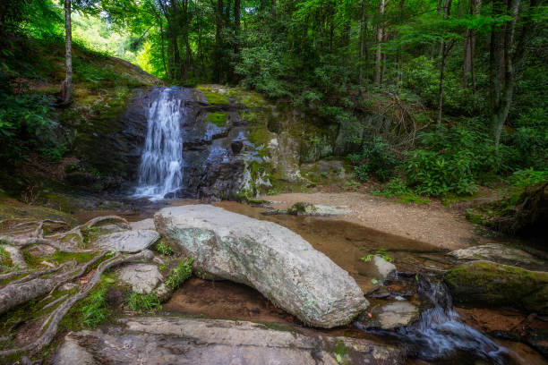 istock Blue Ridge Parkway in North Carolina, USA 1326456806