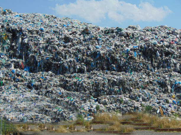 istock pile of waste - garbage 1326469386
