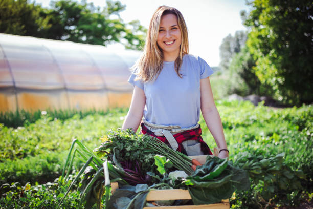 istock Grow, harvest, enjoy 1326528618