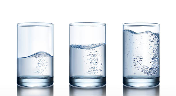 stockillustraties, clipart, cartoons en iconen met set of glasses with water on a white background. vector illustration - glas water