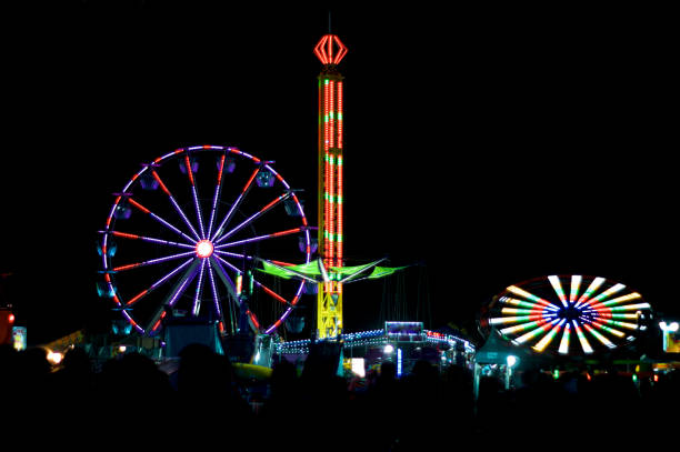 istock Night at the amusement park carnival 1326624002