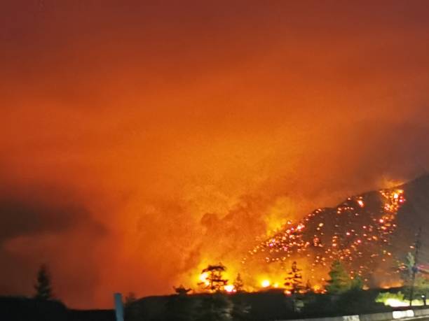 istock Town of Lytton and mountains burn in BC Wildfire 1 1326687329