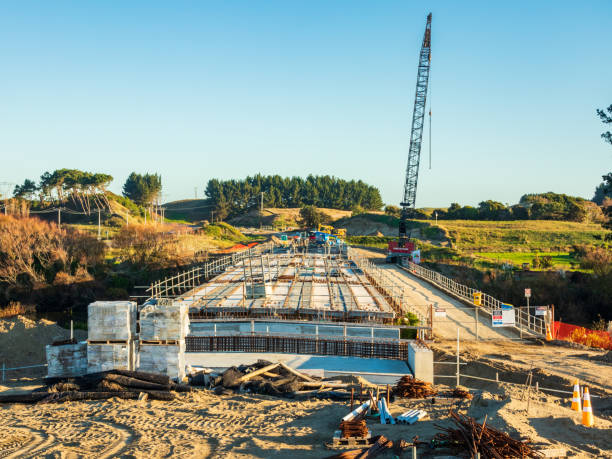 Bridge Build Top Sections Implace Foxton, Horowhenua, New Zealand, 05.03.2019. Top section of the new Manawatu Bridge geeting done. manawatu stock pictures, royalty-free photos & images