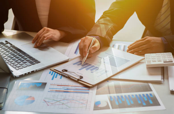 istock Business People Meeting 1326801311
