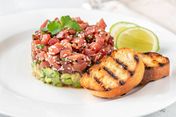 istock Tuna Tartare 1326825781