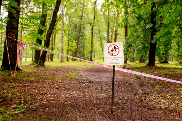 sign in the park \