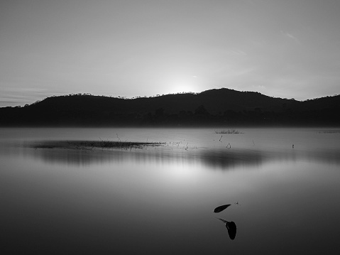 long exposure on the lake was photographed in the city of Itaúna, in the state of Minas Gerais, Brazil.