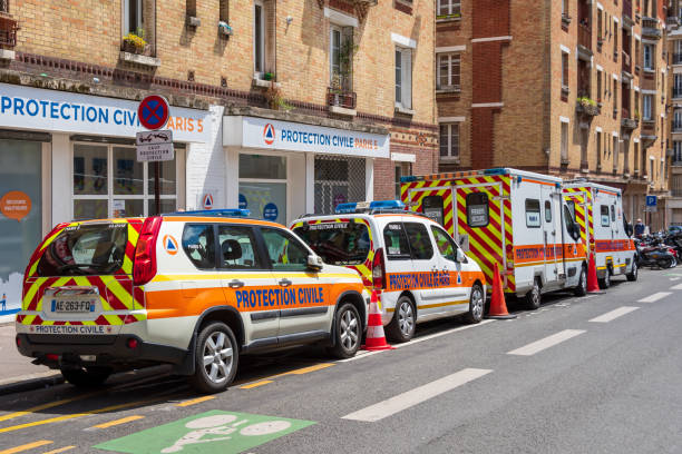 Emergency vehicles of the French Civil Protection, Paris, France Paris, France - June 6, 2021: Emergency response vehicles of the Protection Civile Paris Seine. Protection Civile is a French association of first aid workers recognized as being of public utility french civil protection stock pictures, royalty-free photos & images