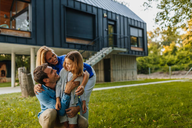istock Happy little family 1326993704