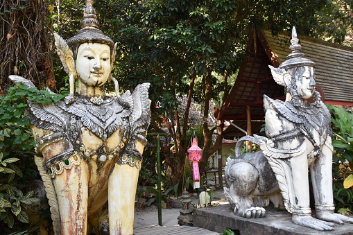 Large guardian statues at Wat Pha Lat, Chiang Mai