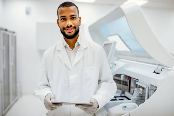 istock Portrait of a scientist working in the laboratory 1327073899