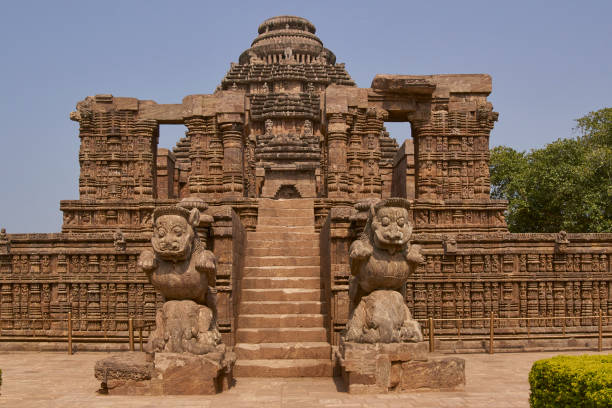 Sun temple Detail of religious carvings decorating the ancient Surya Hindu Temple at Konark Orissa India. 13th Century AD odisha stock pictures, royalty-free photos & images