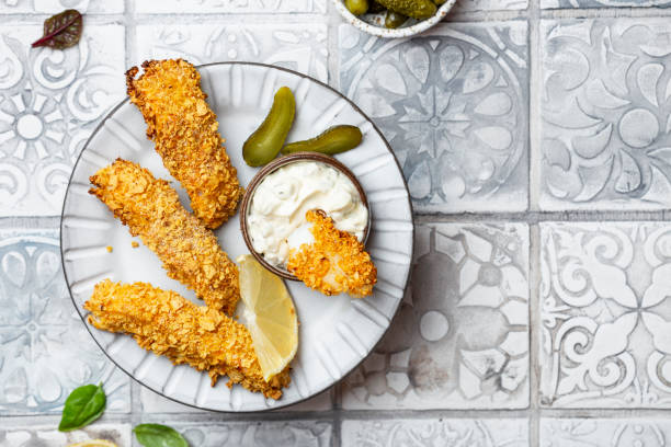 homemade fresh fish finger with tartar sauce - tartar sauce imagens e fotografias de stock