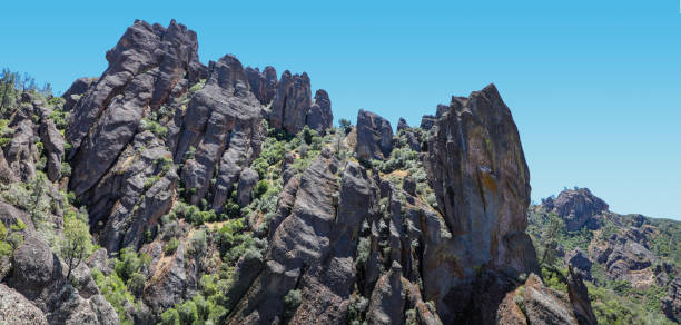 istock Jagged peaks of Pinnacles National Park 1327139330