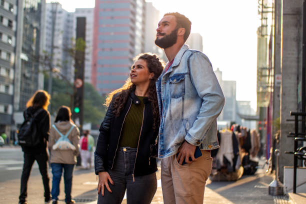 istock Couple at Paulista Avenue 1327154817
