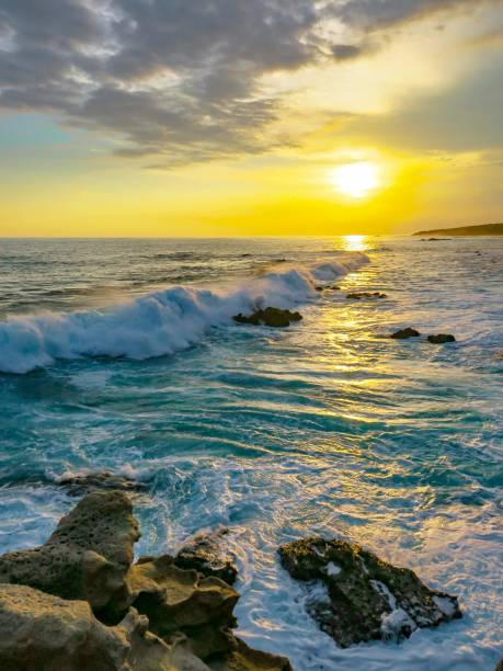 istock The Majestic Pacific Sunset 1327166874