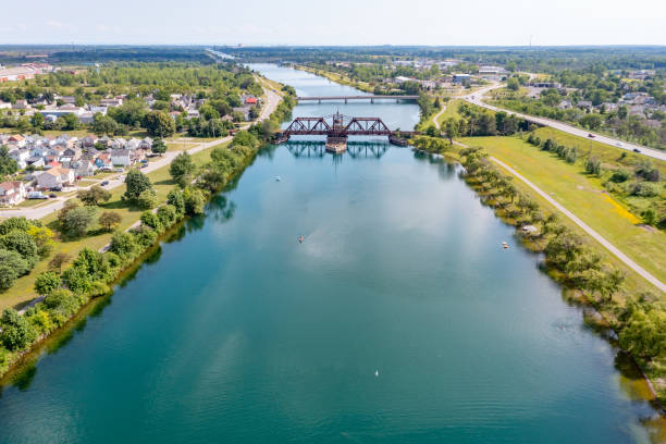 istock Abandoned railroad bridge over the old Welland Canal 1327190180