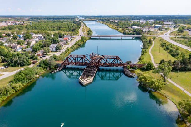 istock Abandoned railroad bridge over the old Welland Canal 1327190201