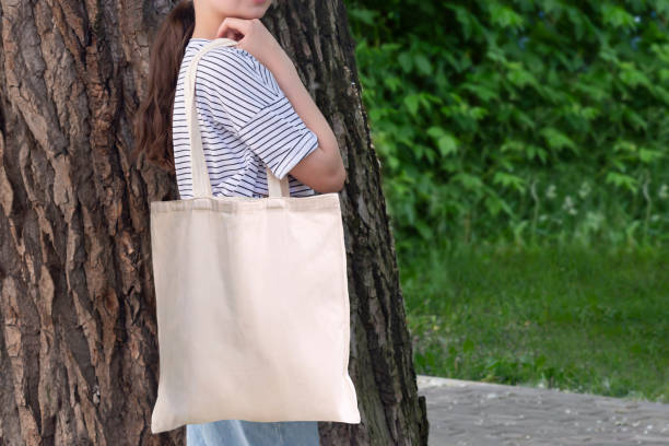 istock Canvas tote bag mockup 1327258784