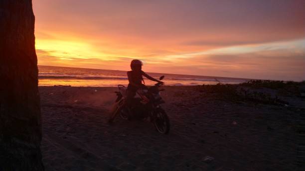 istock sunset in the afternoon 1327264009