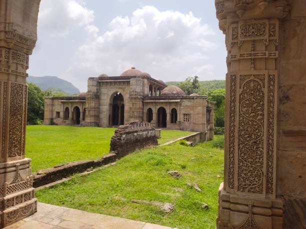istock Jamie mosque in historical place 1327312953