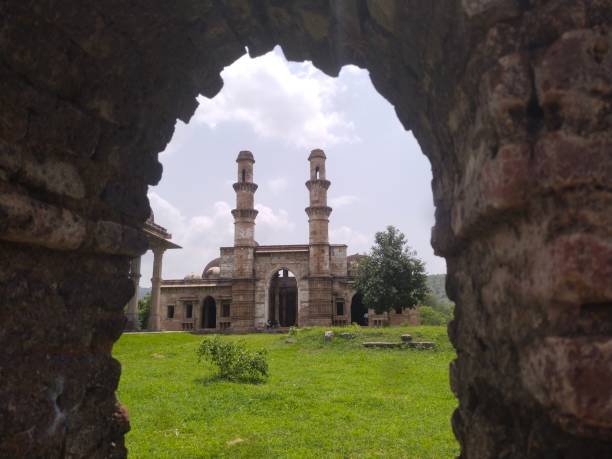 istock Jamie mosque in historical place 1327313109