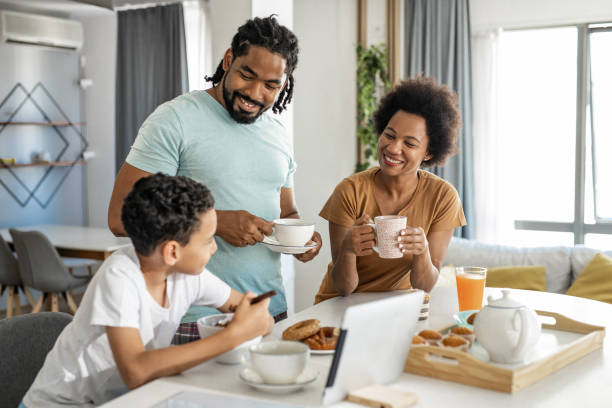 istock Morning time together at home 1327319400