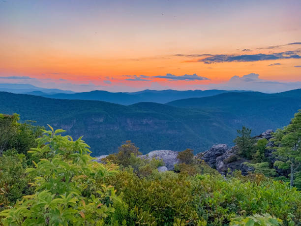istock Sunset views in the Linville Gorge 1327326874