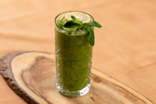 istock Green Detox Juice 1327347861