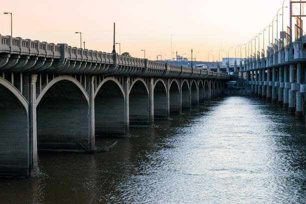istock Tulsa Route66 Historic Arkansas River Bridge 1327442438