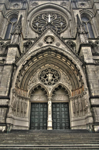 istock Cathedral of Saint John The Divine 1327463615